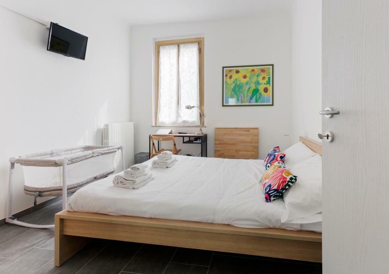 Comfortable Family Group Apartment Via Paruta Milan Exterior photo