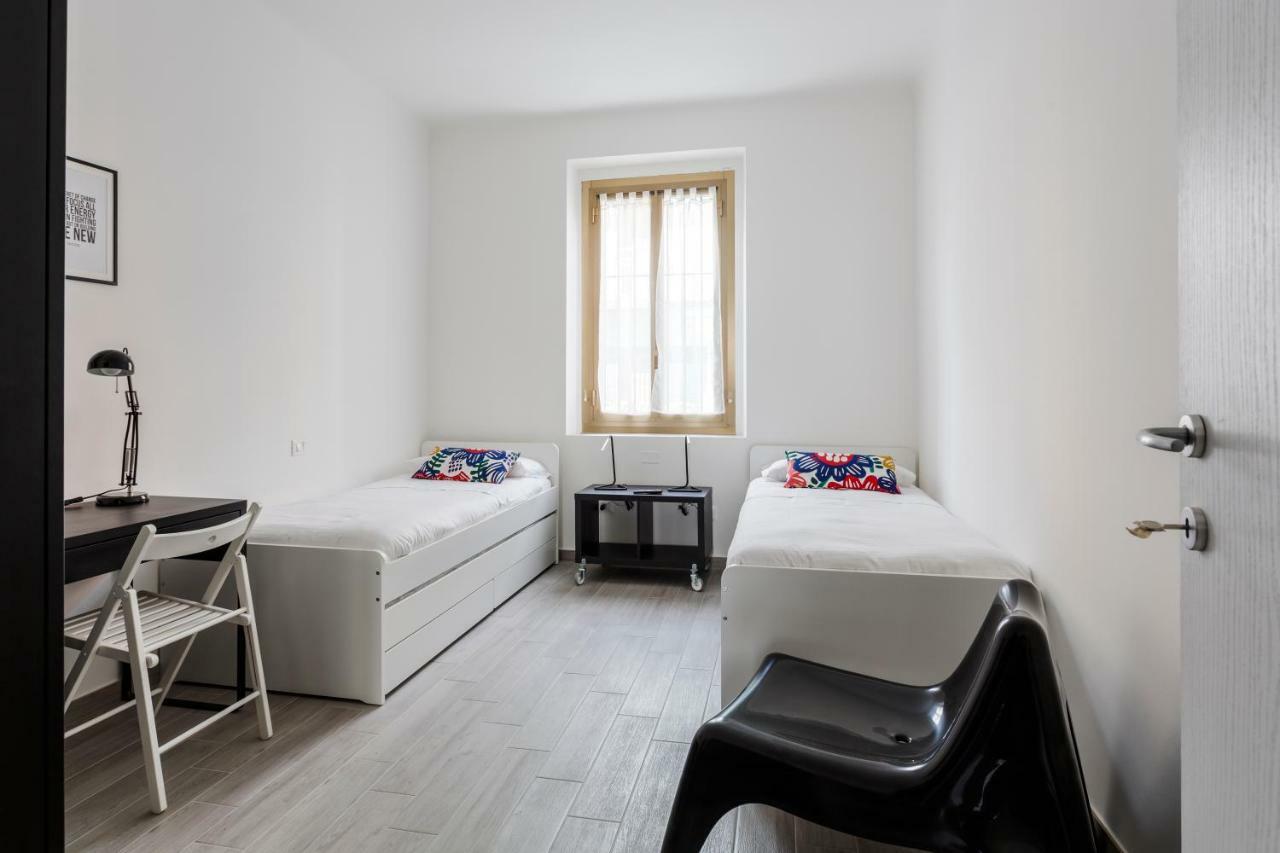 Comfortable Family Group Apartment Via Paruta Milan Exterior photo